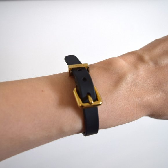 Marc by Marc Jacobs Black Silicon Rubber Belt Buckle Bracelet - Picture 3 of 5